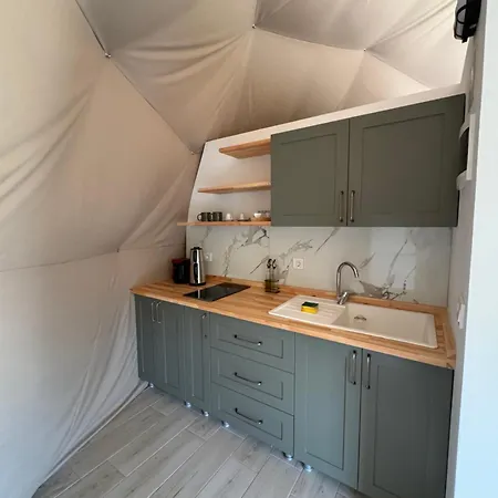 Greenglampingdome مكان تخييم